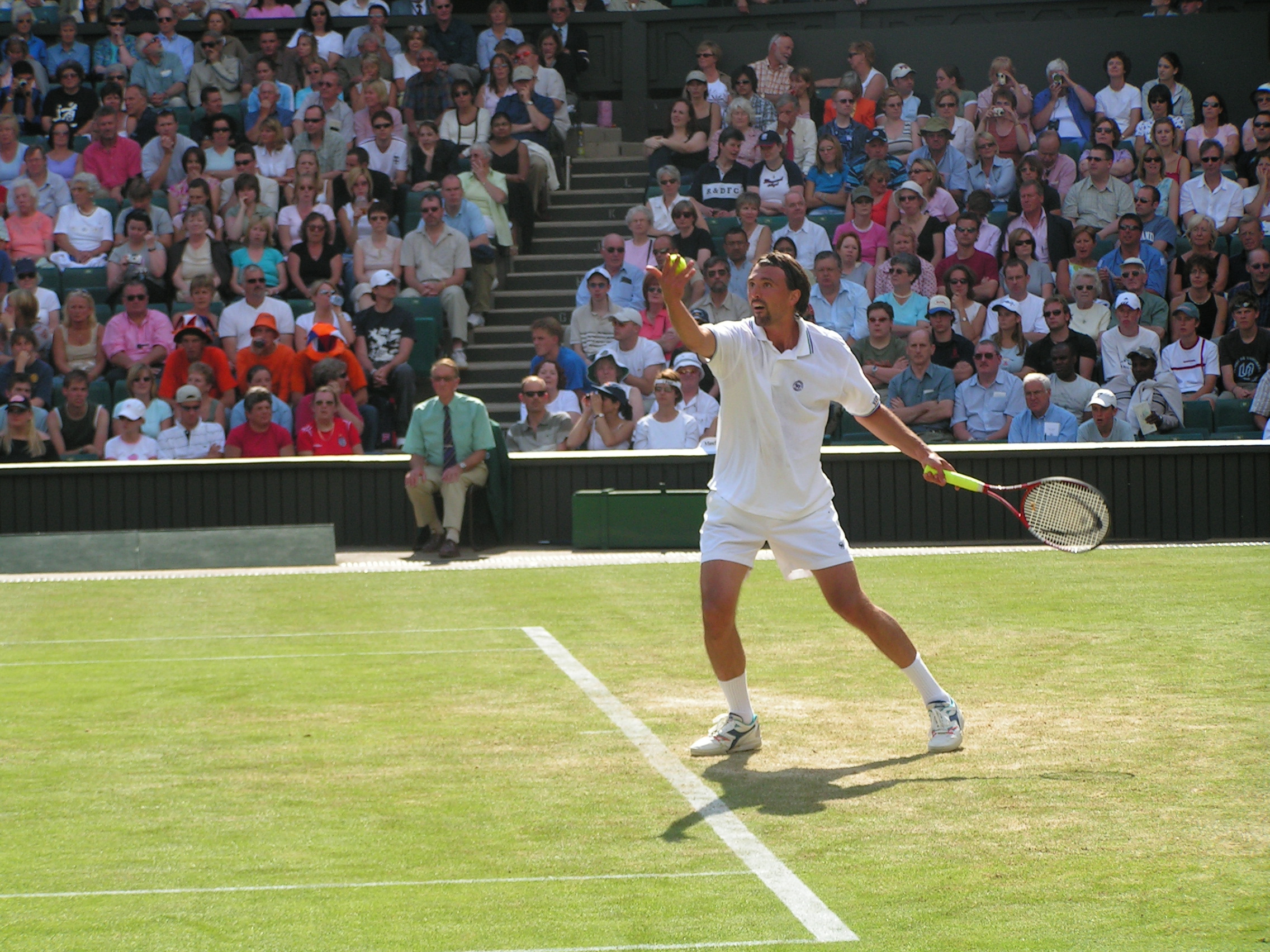 Goran Ivanisevic: entrò al torneo di  Wimbledon da numero 125 del mondo e incredibilmente ne uscì campione